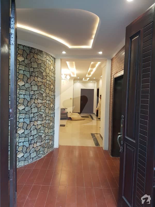 15 Marla Stylish Double Storey House With Lawn And Servant Room Available In Bani Gala
