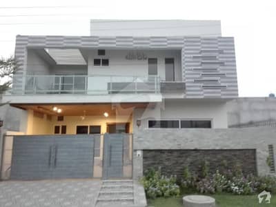 Brand New Well Build House Available On Good Location Brand New Well Build House Available On Good Location