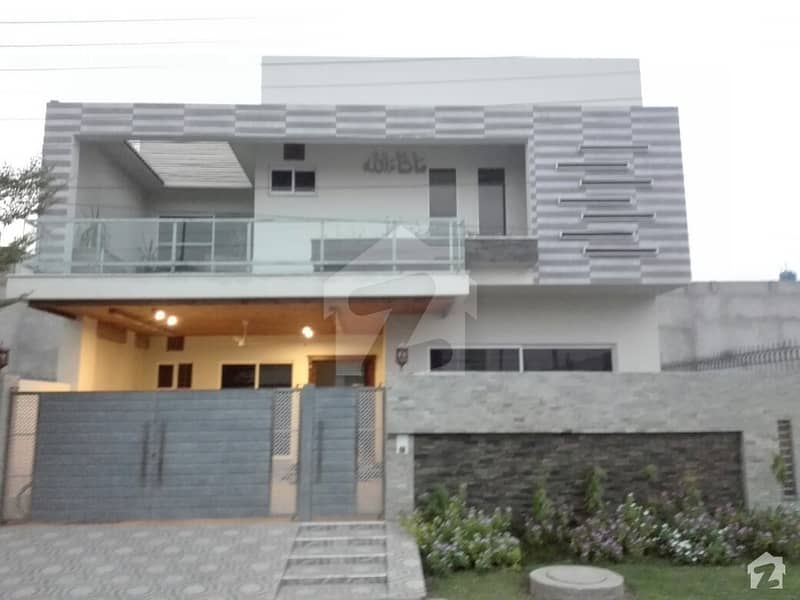 Brand New Well Build House Available On Good Location Brand New Well Build House Available On Good Location