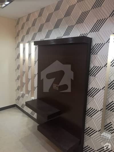 8 Marla Brand New Luxury House Available For Rent 8 Marla Brand New Luxury House Available For Rent