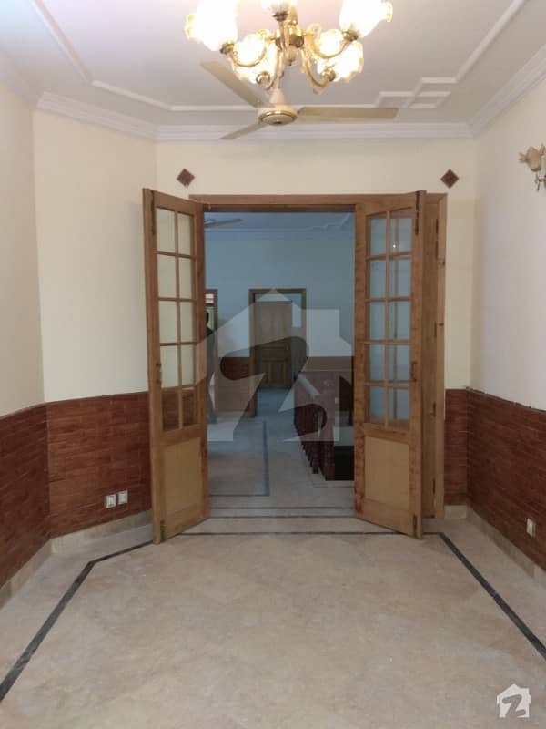 G-9/4 4 Bed Room House With Extra Land For Sale