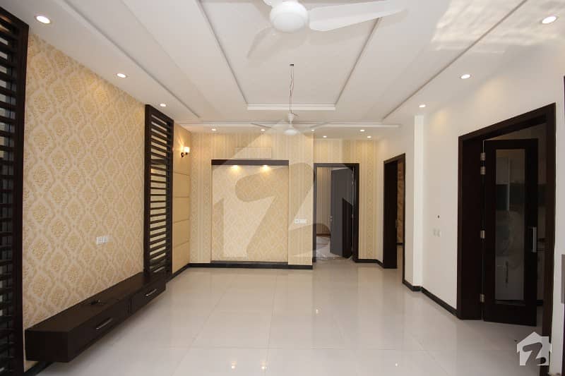 Leads 10 Marla Brand New House For Rent In Dha Phase 6