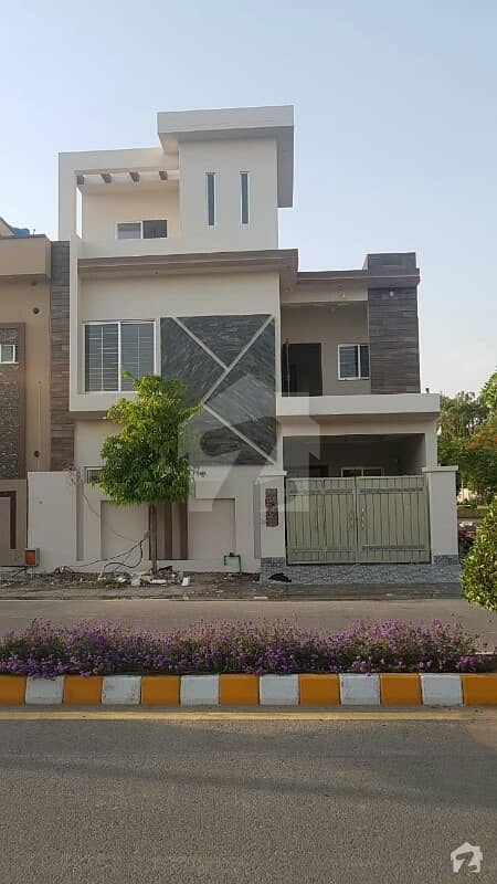 6 Marla Brand New Portion For Rent In Dream Gardens Lahore