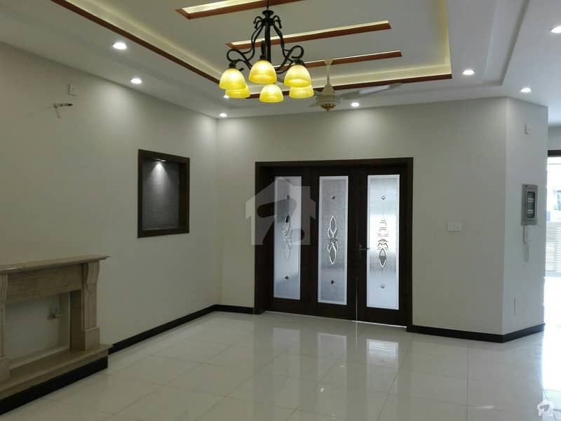 Double Unit House Is Available For Sale In Aslam Avenue