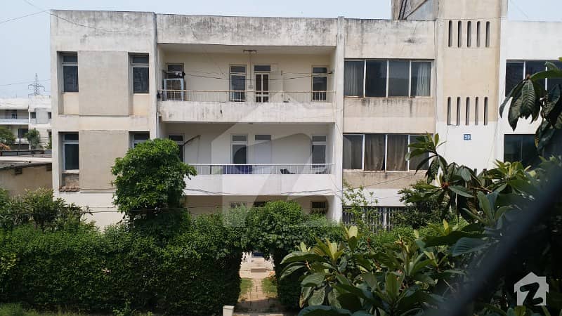 First Floor Flat Available For Rent In Askari 1