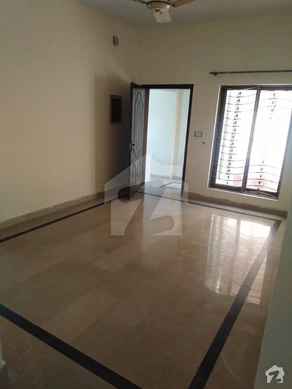 10 Marla Excellent 3 Bed Portion For Rent In Pia Society Near Wapda Town