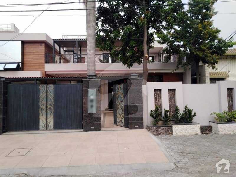1 Kanal Double Storey Just Like Brand New House Is Available For Sale In M Block Of Model Town