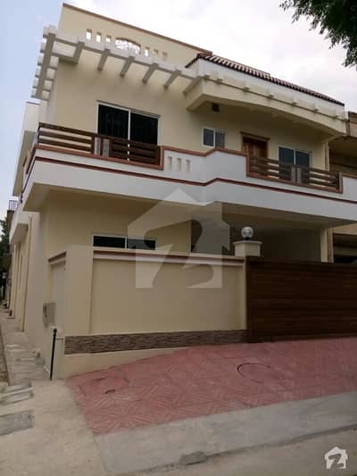 F-11 Corner 30x70 Like A Palace 7 Bed Double Unit Brand New House For Sale F-11 Corner 30x70 Like A Palace 7 Bed Double Unit Brand New House For Sale