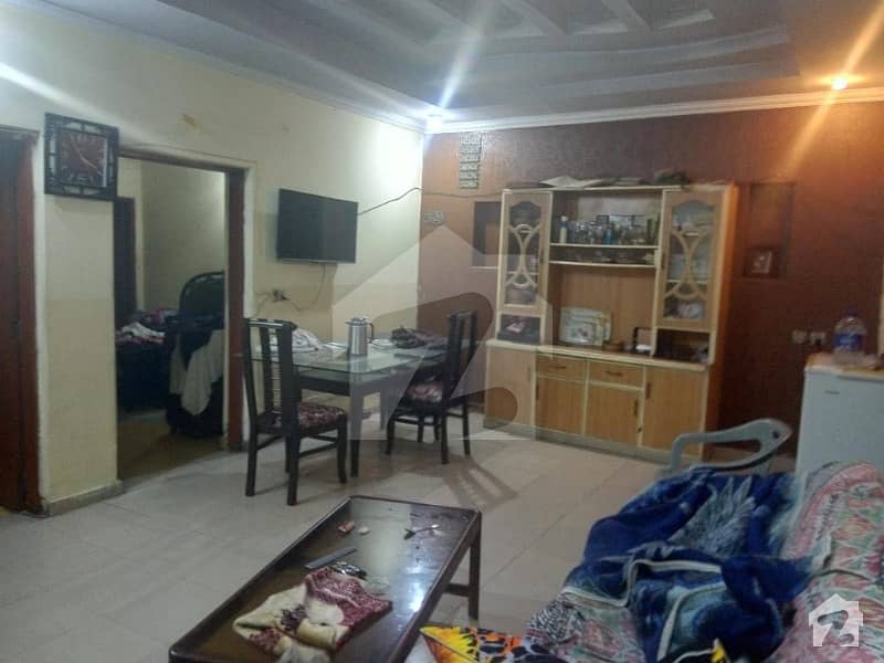 شاہ جمال لاہور میں 4 کمروں کا 5 مرلہ مکان 1.35 کروڑ میں برائے فروخت۔