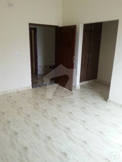 Room Available In Brand New House Near UCP And Emporium Mall Room Available In Brand New House Near UCP And Emporium Mall