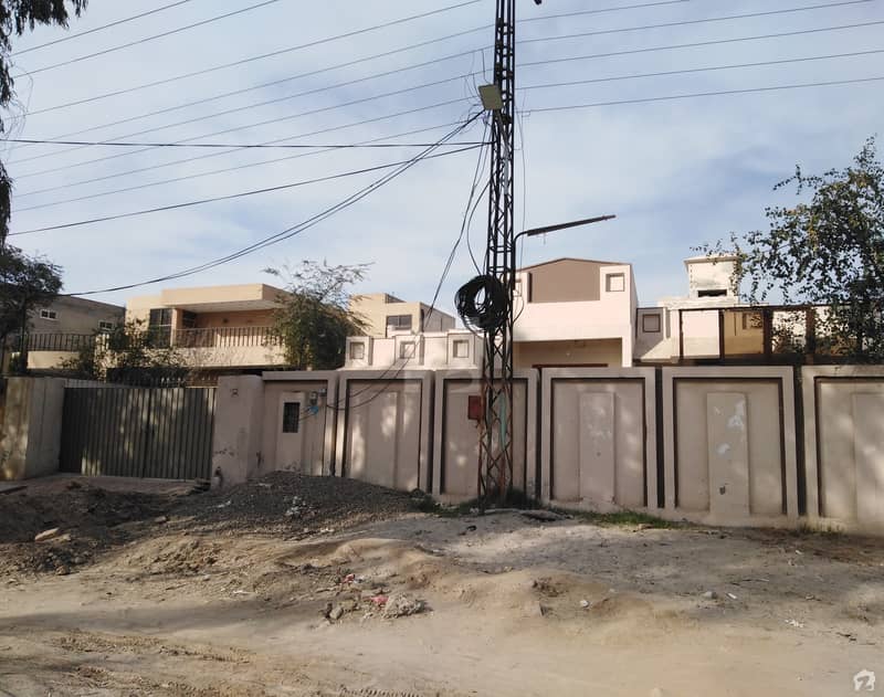 نیو سیٹلائٹ ٹاؤن سرگودھا میں 16 مرلہ مکان 1. 5 لاکھ میں کرایہ پر دستیاب ہے۔ نیو سیٹلائٹ ٹاؤن سرگودھا میں 16 مرلہ مکان 1. 5 لاکھ میں کرایہ پر دستیاب ہے۔