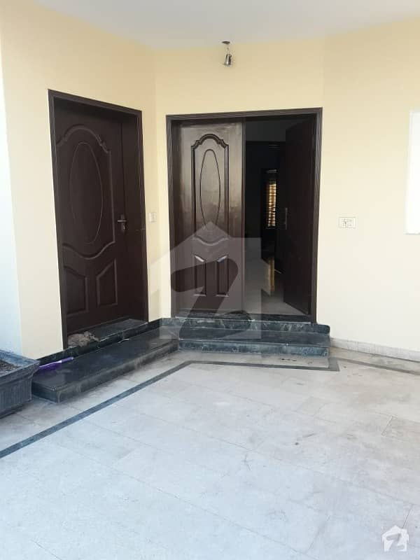 State Life 10 Marla Single Storey House For Sale