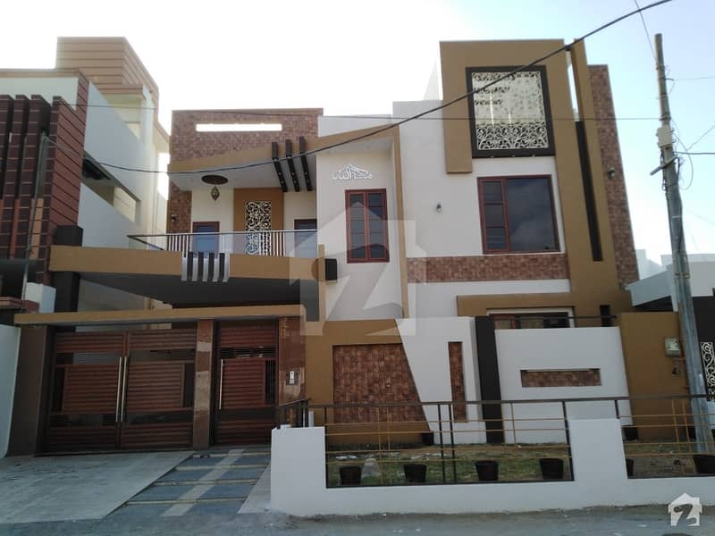 نارتھ ناظم آباد ۔ بلاک ایل نارتھ ناظم آباد کراچی میں 8 کمروں کا 17 مرلہ مکان 6.7 کروڑ میں برائے فروخت۔