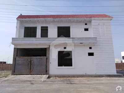 A Beautifully Built House At Good Location A Beautifully Built House At Good Location
