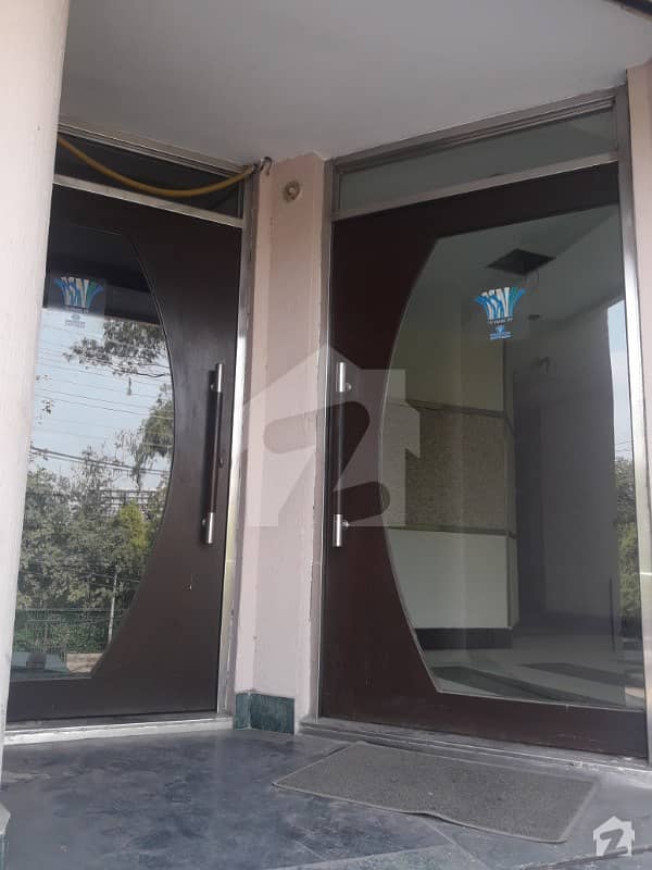 Commercial Building For Rent Kalma Chowk, Lahore ID16309398