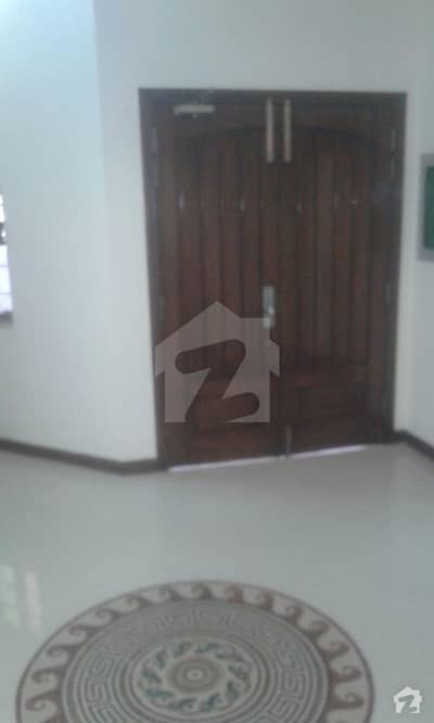 10 Marla Full House Is Available For Rent Located In Phase 4 Dha Defence 10 Marla Full House Is Available For Rent Located In Phase 4 Dha Defence