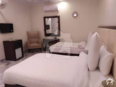 10 Nice Bedrooms Hotel For Sale In Link Road Tariq Road