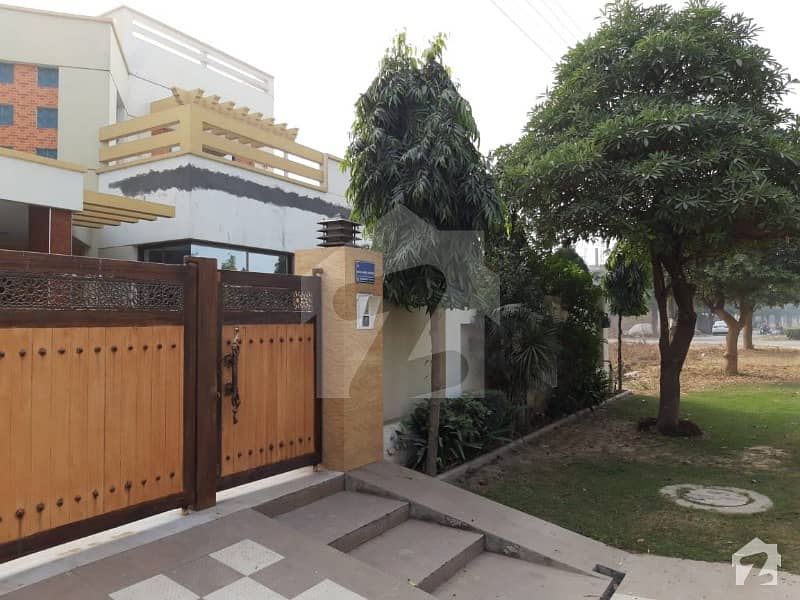 20 Marla Double Storey House For Sale In Wapda City