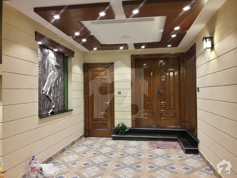 Designer Top Located 5 Marla Brand New House For Sale In Bahria Town Lahore