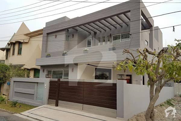 10 Marla Bungalow available for rent in DHA Phase 5 A block 10 Marla Bungalow available for rent in DHA Phase 5 A block