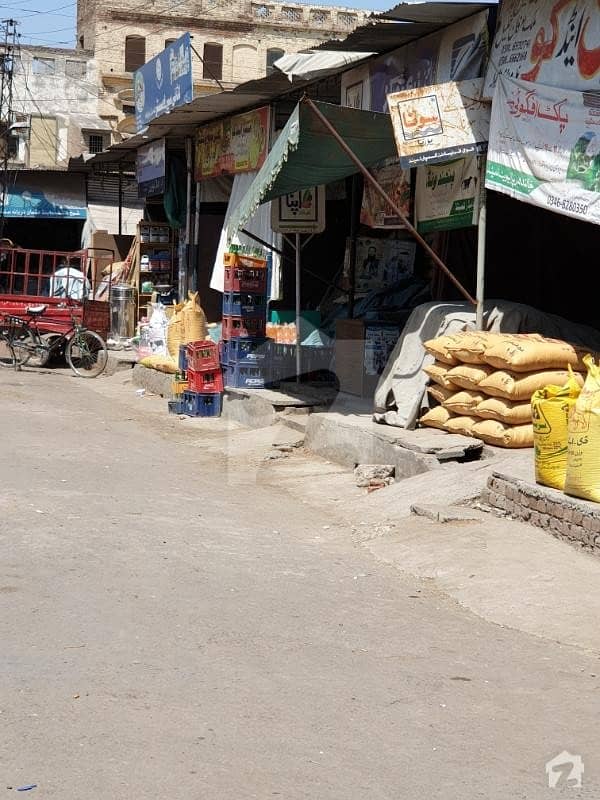 جڑانوالہ فیصل آباد میں 2 مرلہ دکان 1.8 کروڑ میں برائے فروخت۔