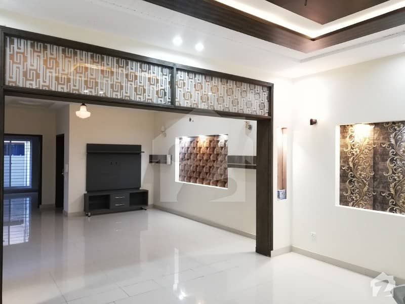 Used 10 Marla House For Sale In Gulbahar Block