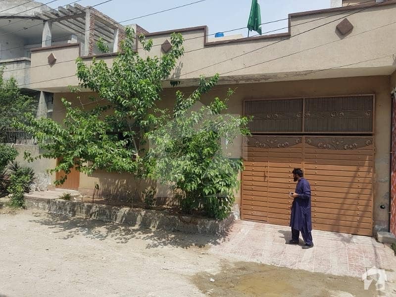 5 Marla House With 33 Feet Front For Sale In Nawab Town