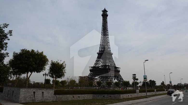Facing Eiffel Commercial Shop In SQ 99 Mall Available On Easy Installments Nishtar Block Bahria Town Lahore
