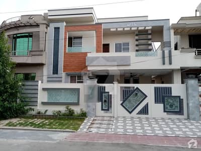 A Beautifully Built House At Good Location A Beautifully Built House At Good Location