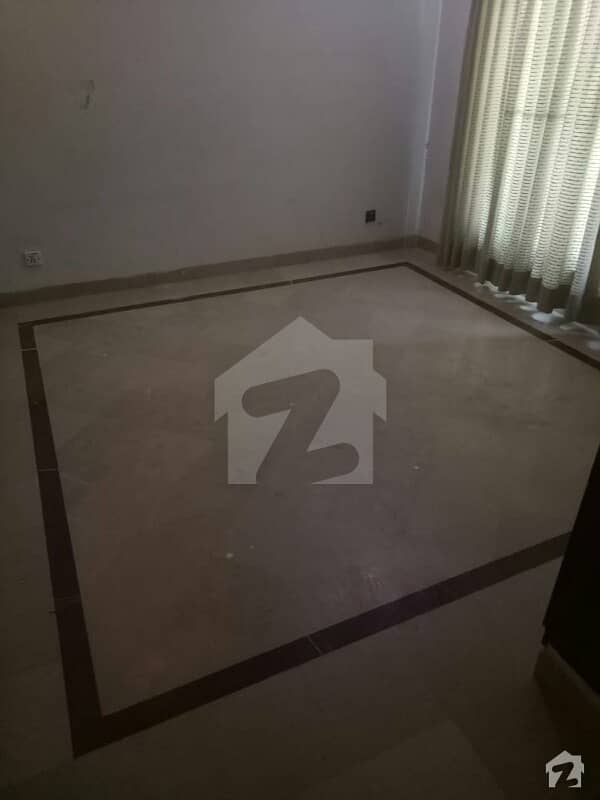 DHA Phase 4 EE Block 1 Bedroom  Rent For Male