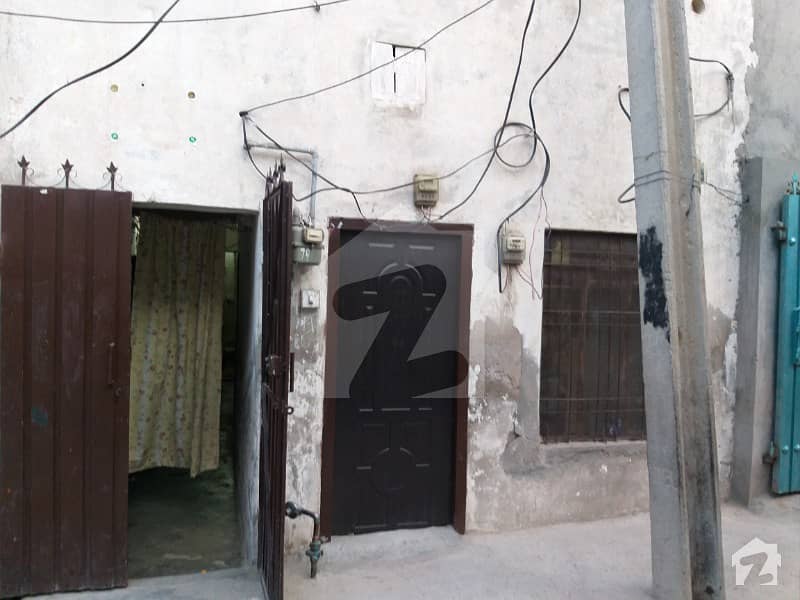 منصورآباد فیصل آباد میں 3 کمروں کا 2 مرلہ مکان 32.5 لاکھ میں برائے فروخت۔