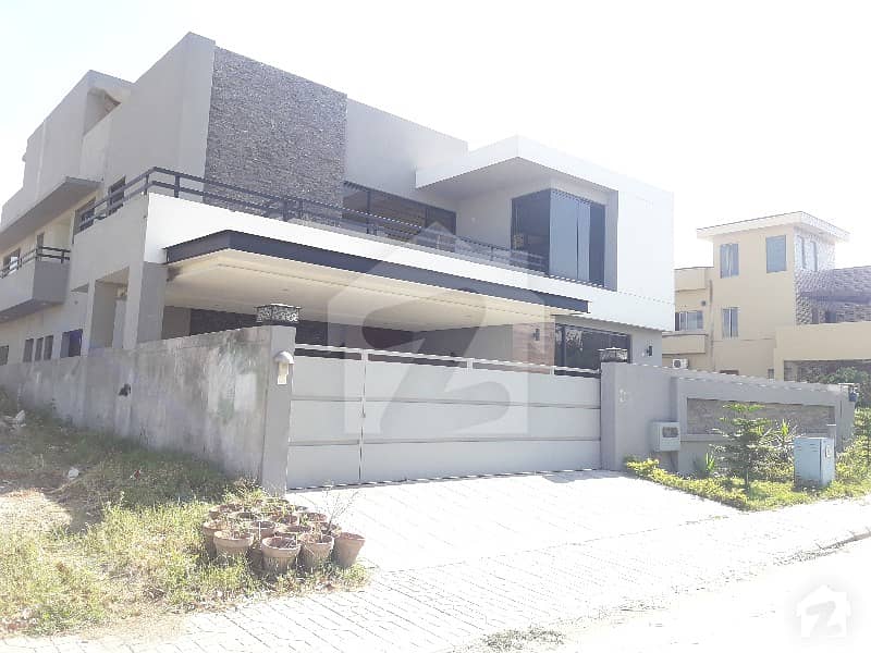 Brand New Luxury Architect Designed House For Sale
