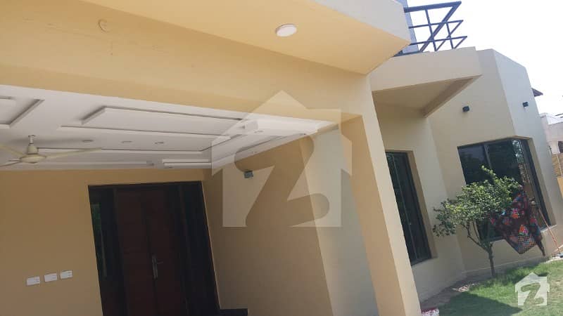 1 Kanal Full Basment Solid Beautiful Location House Near to Market Mosque