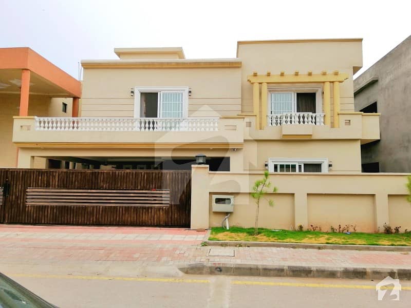 1 Kanal Beautiful House For Sale In Bahria Town 1 Kanal Beautiful House For Sale In Bahria Town