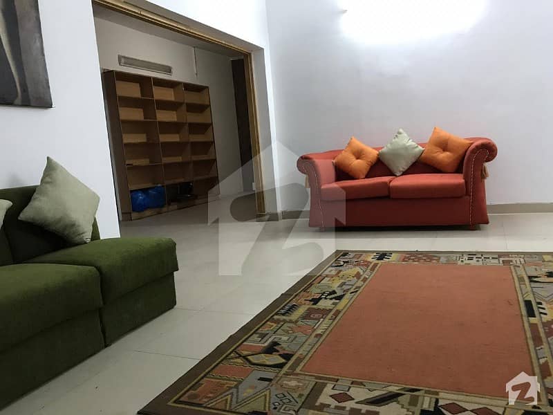 1 Furnished Room Suitable For Female Available