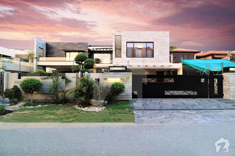 2 Kanal Most Beautiful Galleria Design Fully Furnished Bungalow Is Available For Sale