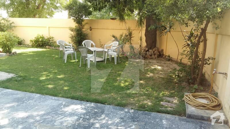 Dha Phase 3 Z Block 1 Room For Rent  1 Kanal House