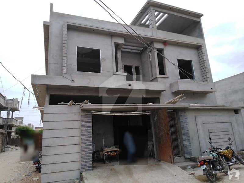 Here Is A Good Opportunity To Live In A Well-Built House Here Is A Good Opportunity To Live In A Well-Built House