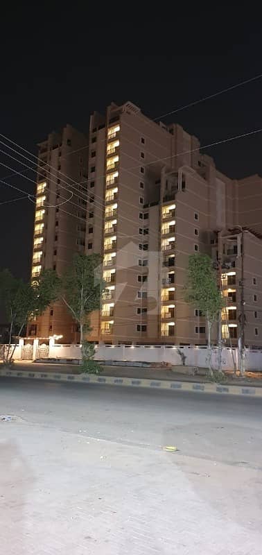 گلستانِِ جوہر ۔ بلاک 11 گلستانِ جوہر کراچی میں 3 کمروں کا 6 مرلہ فلیٹ 1.5 کروڑ میں برائے فروخت۔