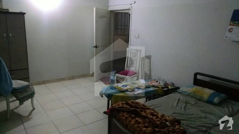 In PiA Society 2 Bed Flat Available For Rent At 18000