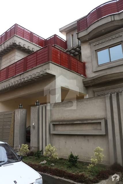 10 Marla Ideal And Beautiful Double Storey House For Sale At Warsak Road Executive Lounges