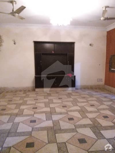 12 Marla Portion For Rent 2 Beds Ideal  Location At Rasool Park