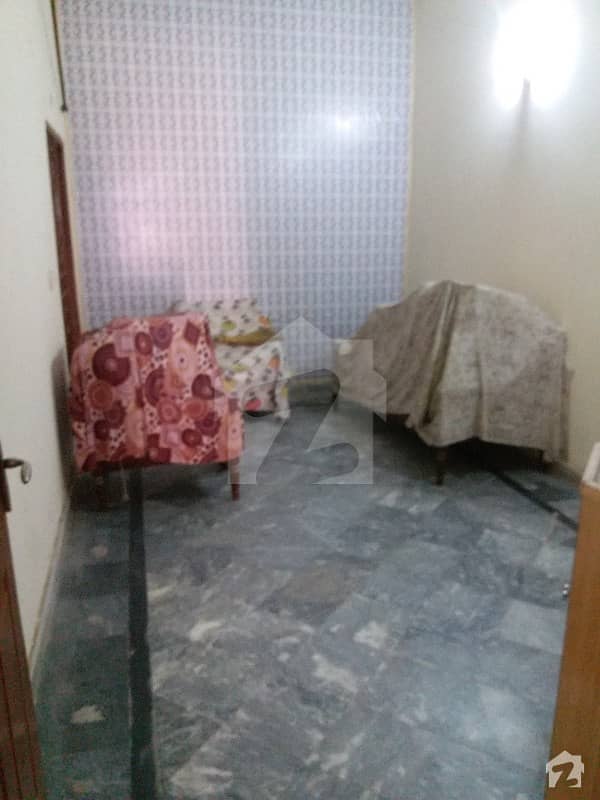 5 Marla House For Rent 2 Beds Ideal  Location At Samanabad