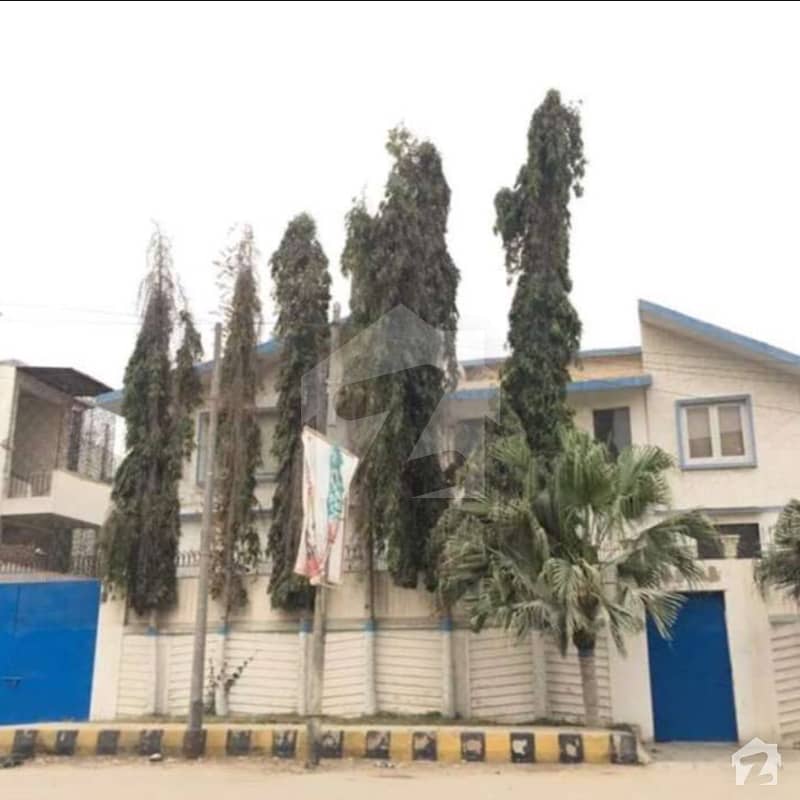 ایس ایم سی ایچ ایس ۔ سندھی مسلم سوسائٹی جمشید ٹاؤن کراچی میں 9 کمروں کا 1.2 کنال مکان 5.5 لاکھ میں کرایہ پر دستیاب ہے۔