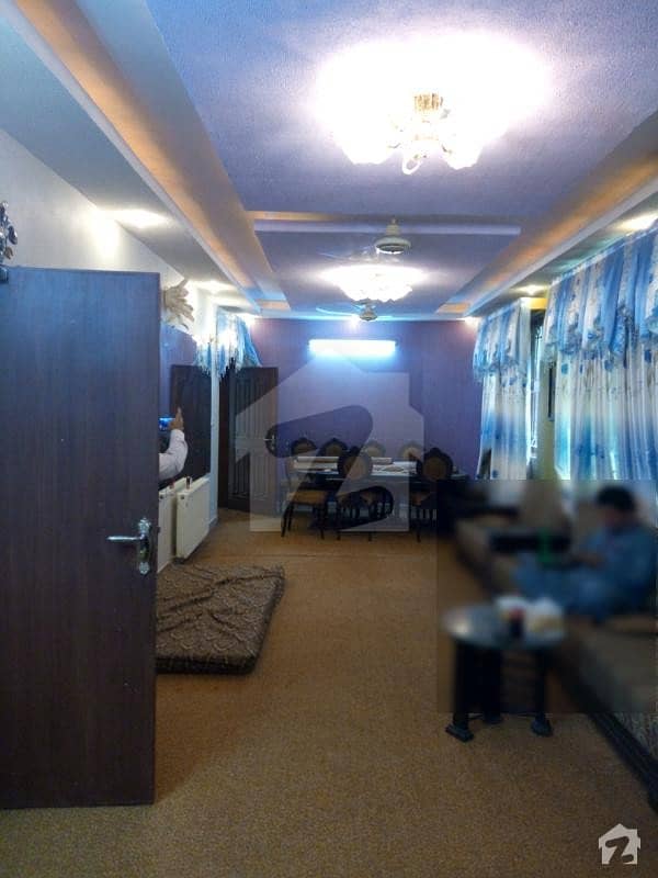 ایف ۔ 11 مرکز ایف ۔ 11 اسلام آباد میں 3 کمروں کا 12 مرلہ فلیٹ 1. 85 کروڑ میں برائے فروخت۔