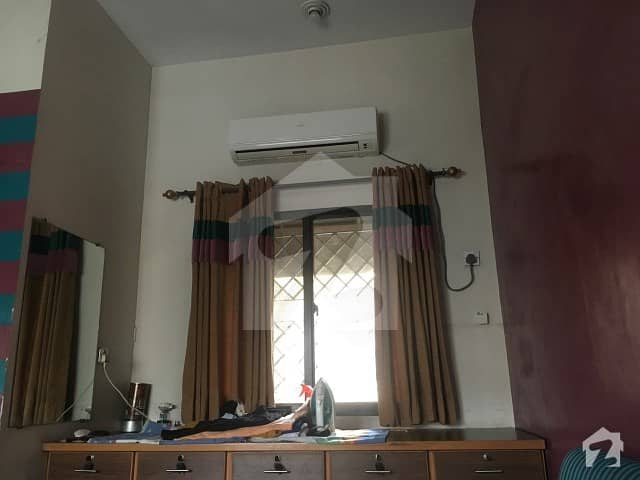 Bungalow For Sale In Gulshan-e- Iqbal Block 4 Prime Location