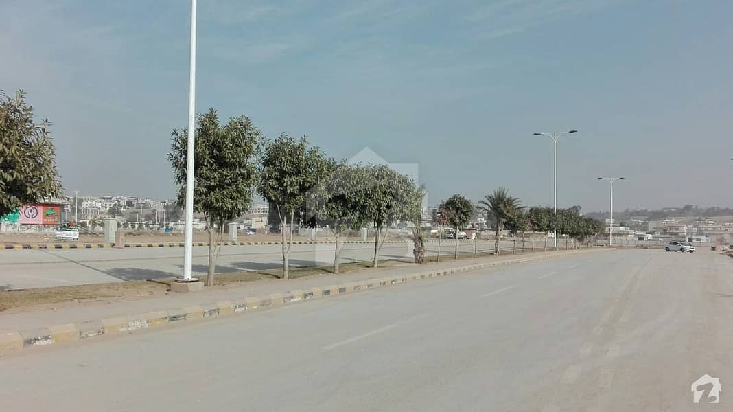 5 Marla Ideal Location Plot For Sale In Bahria Town Rawalpindi