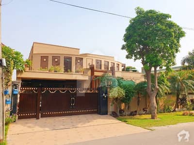 2 Kanal Beautiful Design With Swimming Pool Bungalow Near Shebba Park 2 Kanal Beautiful Design With Swimming Pool Bungalow Near Shebba Park