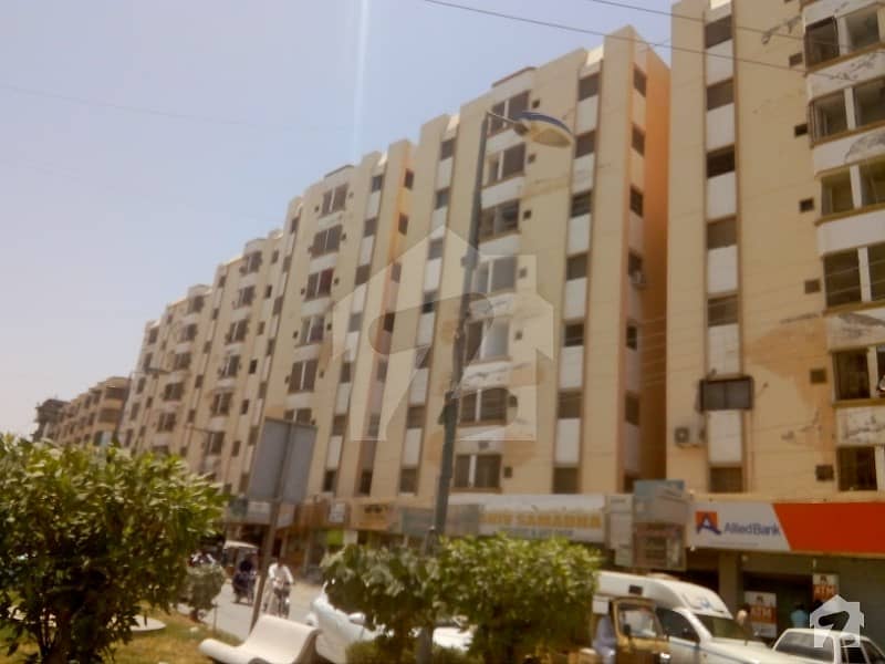 Flat For Sale Naseem Shopping Mall