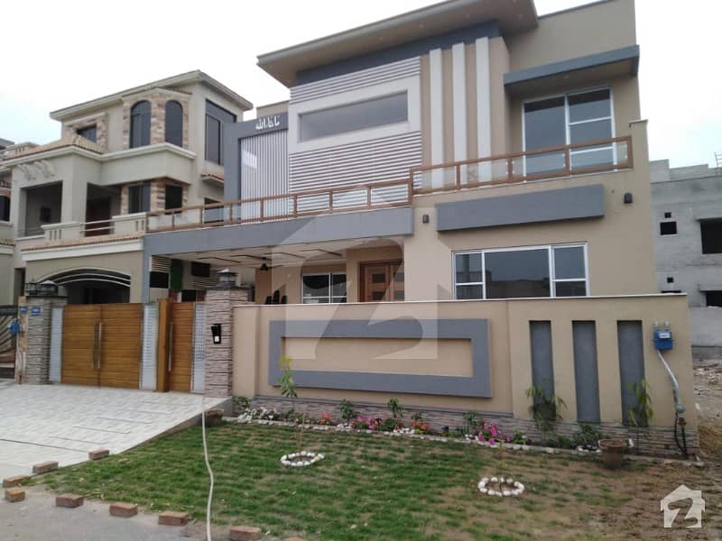 Brand New 15 Marla House For Sale In Wapda City Block C